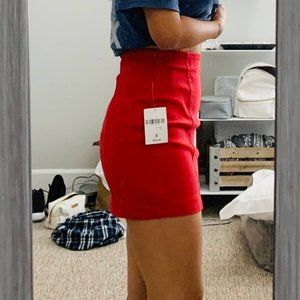 RED MINI SKIRT